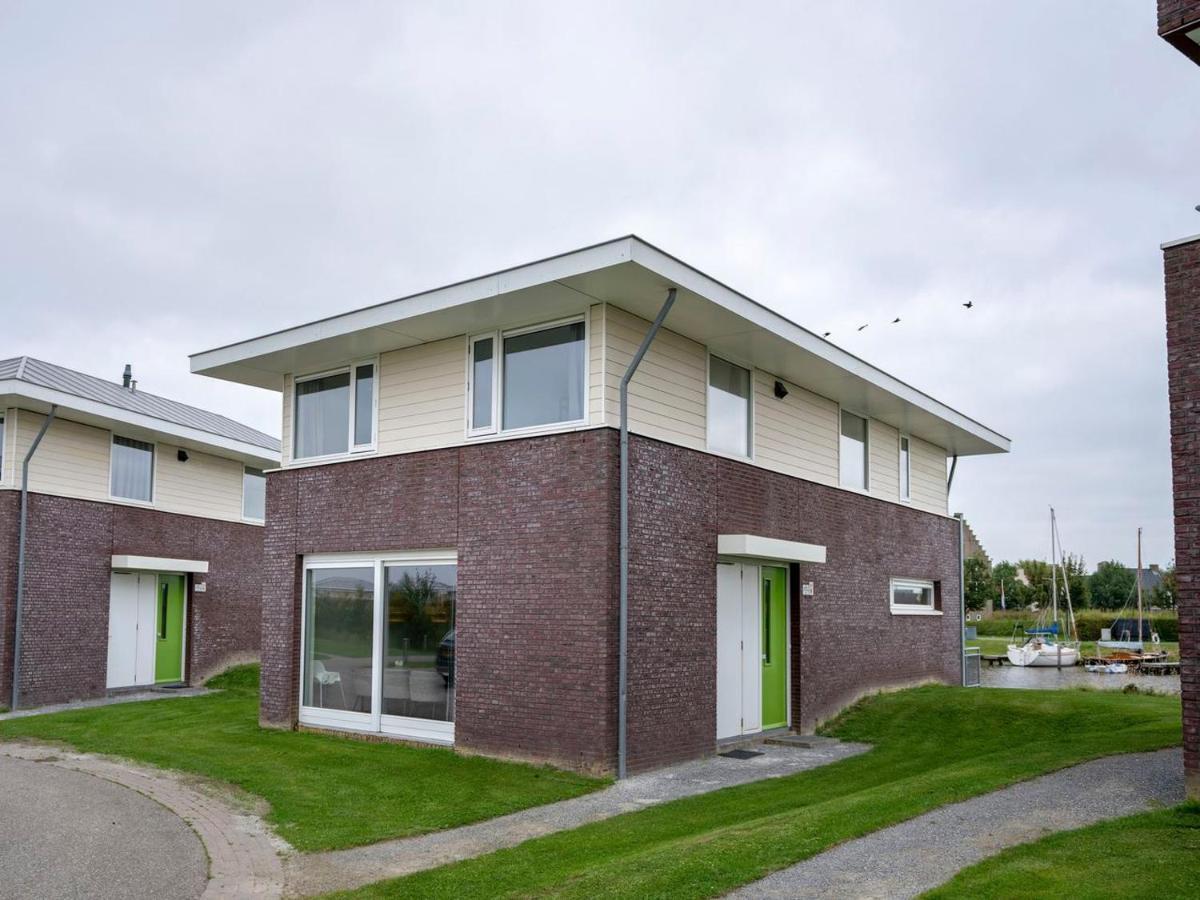 Luxury 4-Person Residence In The Holiday Park Landal Esonstad Anjum Екстериор снимка