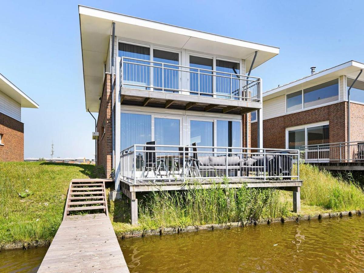 Luxury 4-Person Residence In The Holiday Park Landal Esonstad Anjum Екстериор снимка